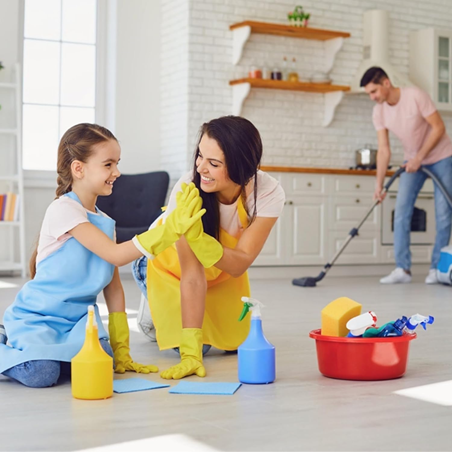 ADHD Cleaning Planner Bundle: Detailed Cleaning Schedule, Year-Round Maintenance Strategies, and Family Chore Distribution Chart